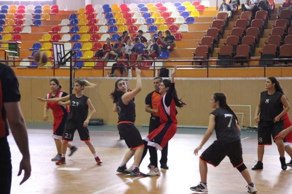 کچانی کوردستان کۆنترۆلی باسکەی عێراق دەکەن